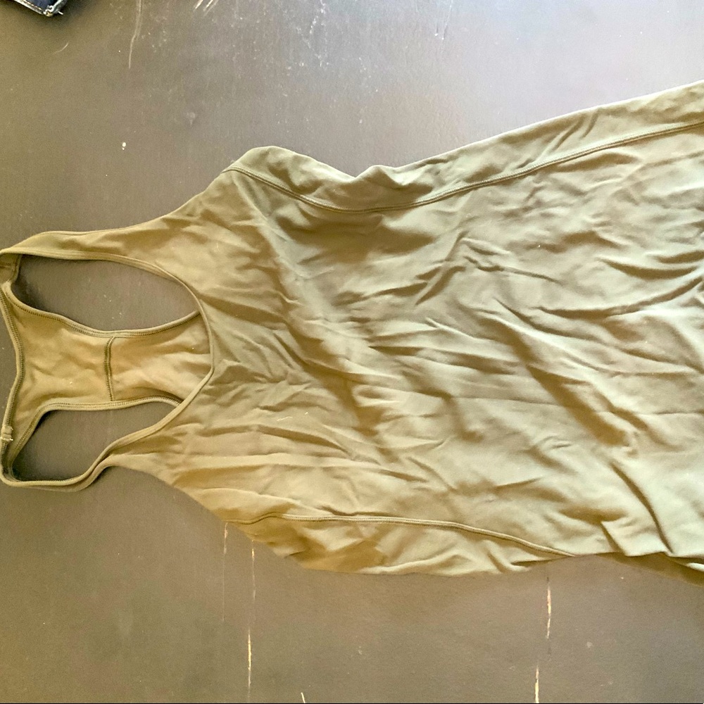 Lulu Yoga Top